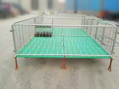 大量批发小猪保育床 带食槽小猪保育床 价格低图1