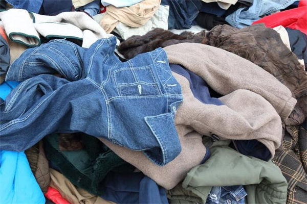 回收衣服加盟旧衣服回收好吗