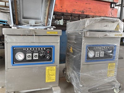 德州扒鸡真空包装机图3