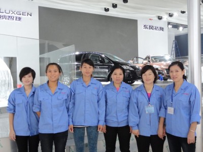 广州车展清洁公司，提供展台保洁服务，短期驻场搞卫生阿姨图2