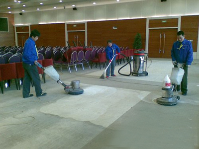 广州专业洗地毯公司，地毯保洁清洗服务