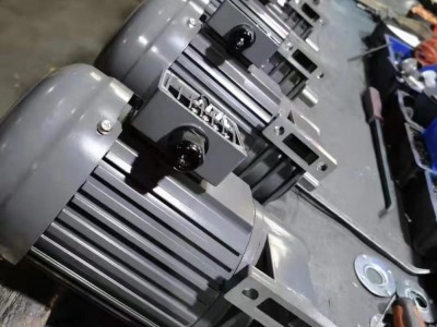 切管机专用电机,DCG减速机,东本减速机,齿轮减速机图4
